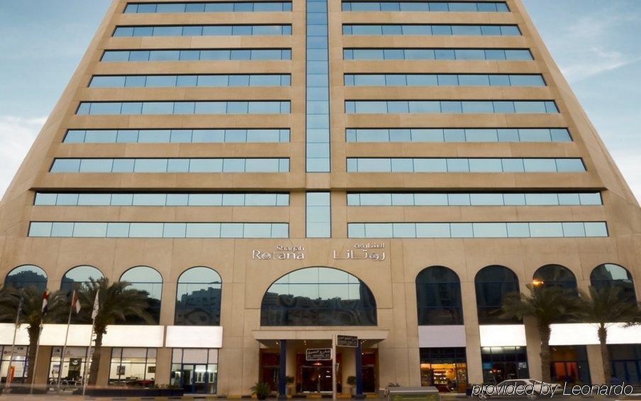 Swiss-Belhotel Sharjah Esterno foto