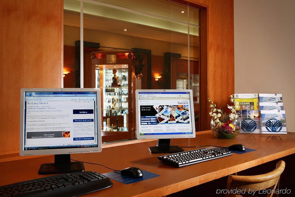 Swiss-Belhotel Sharjah Servizi foto