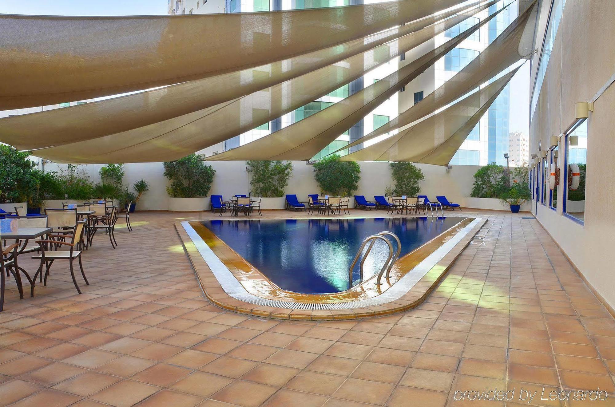 Swiss-Belhotel Sharjah Servizi foto