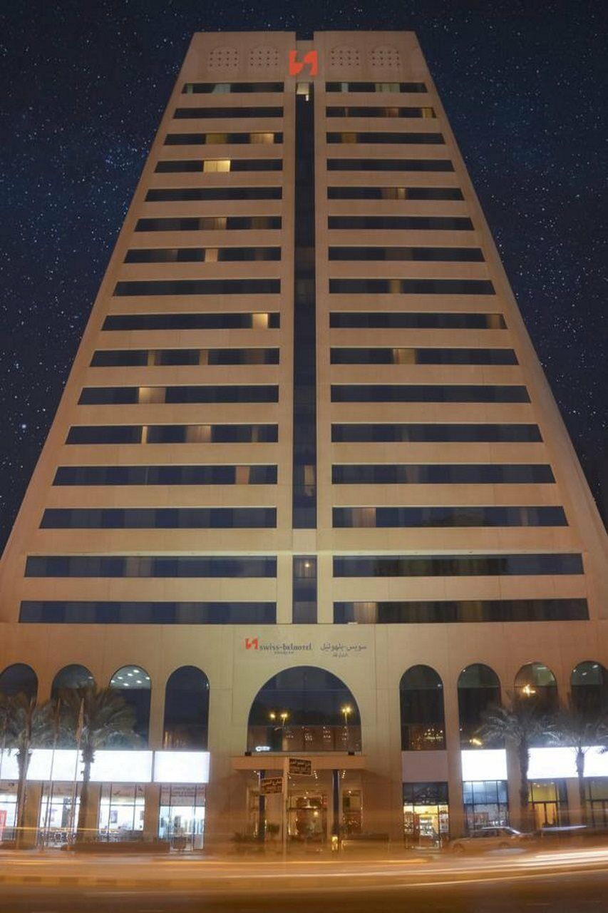 Swiss-Belhotel Sharjah Esterno foto